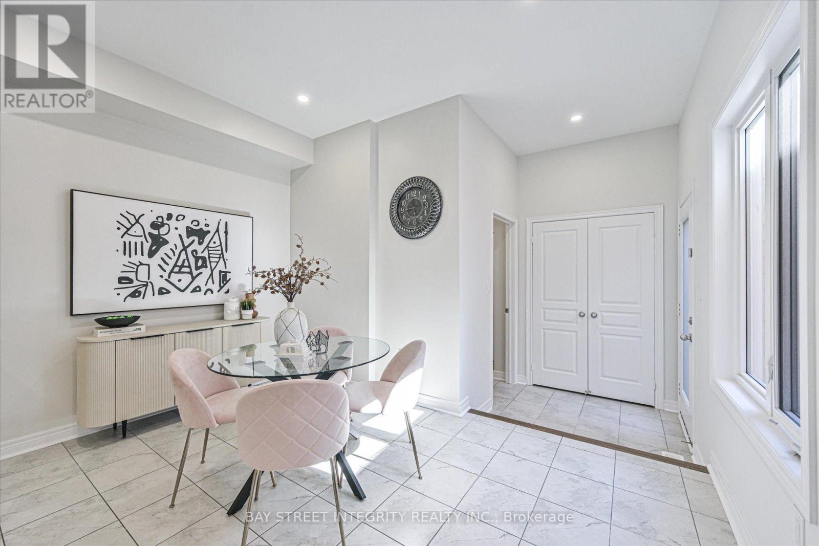 371 William Forster Road, Markham, ON photo 13