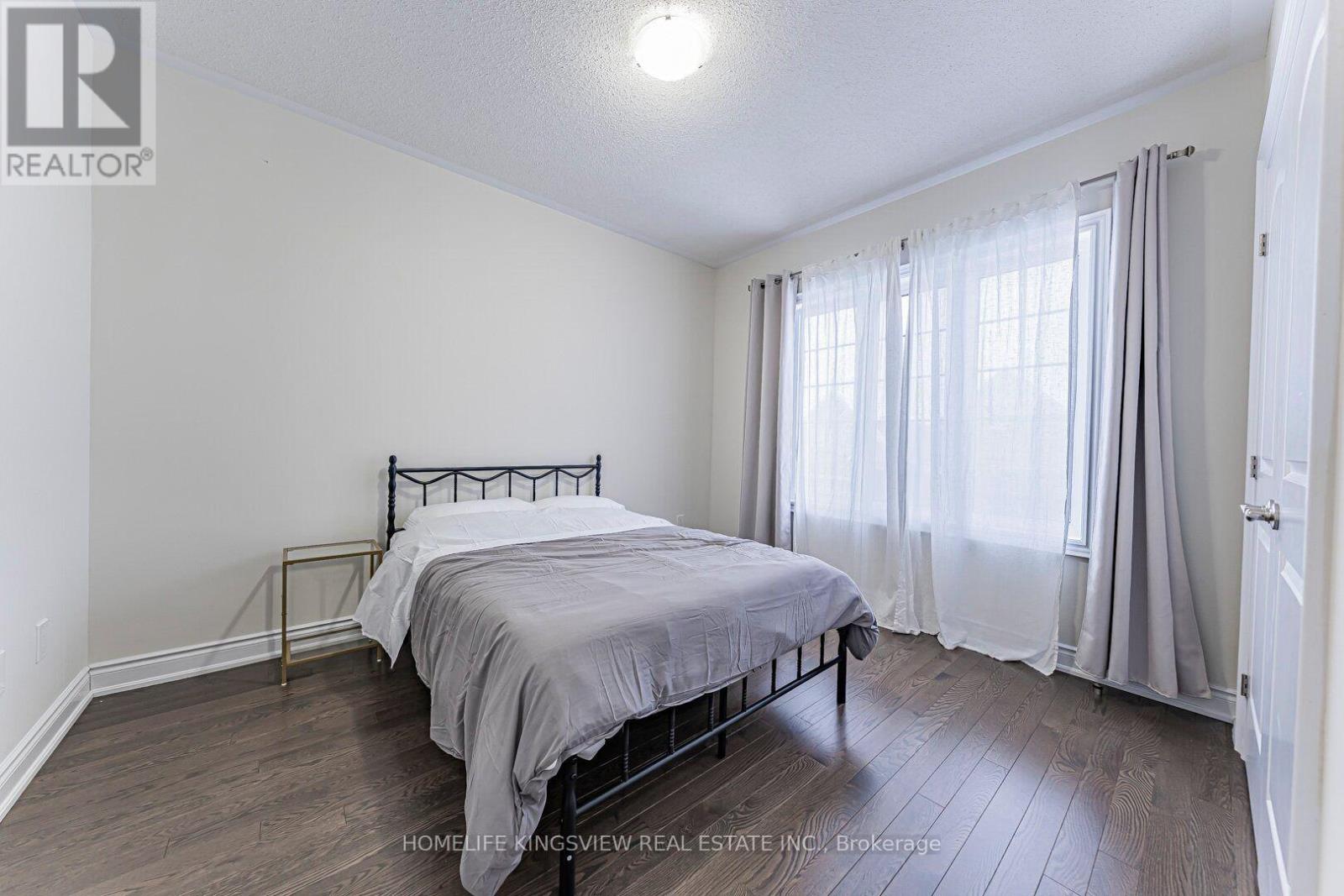 61 Ross Vennare Crescent, Vaughan, ON photo 39