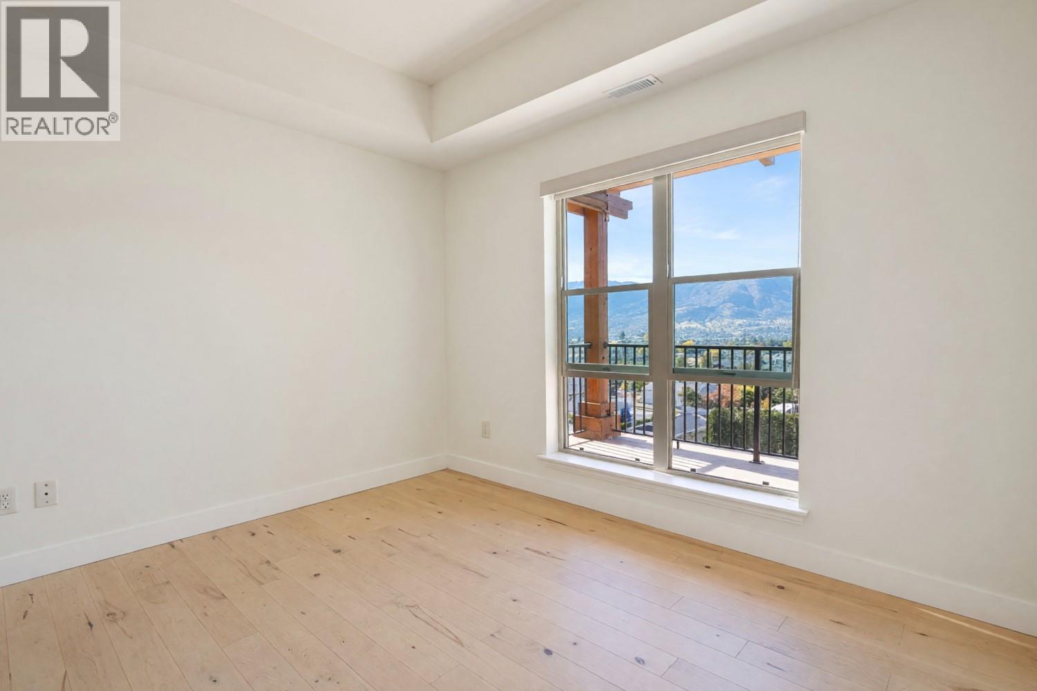 873 FORESTBROOK Drive Unit# 404, Penticton