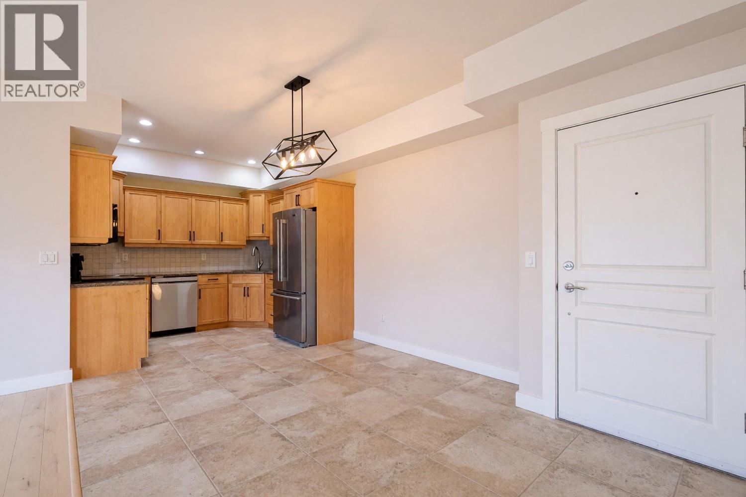 873 FORESTBROOK Drive Unit# 404, Penticton