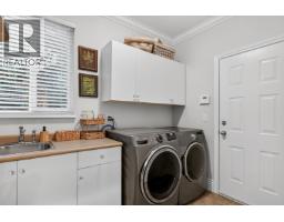10505 Baker Place, Maple Ridge, BC V2W2C2 Photo 34
