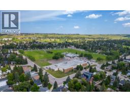 1110, 5204 Dalton Drive NW - photo 40