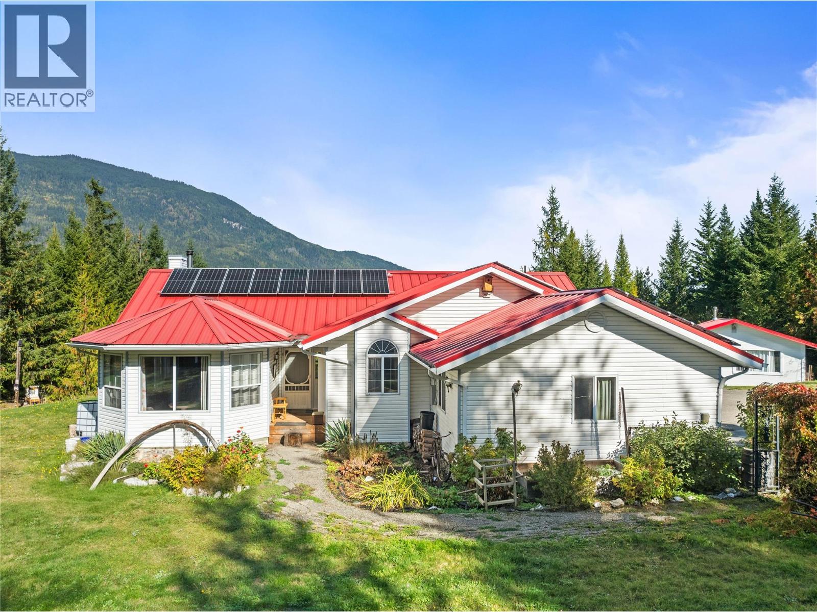 6271 Eagle Bay Road, Eagle Bay - Image 1