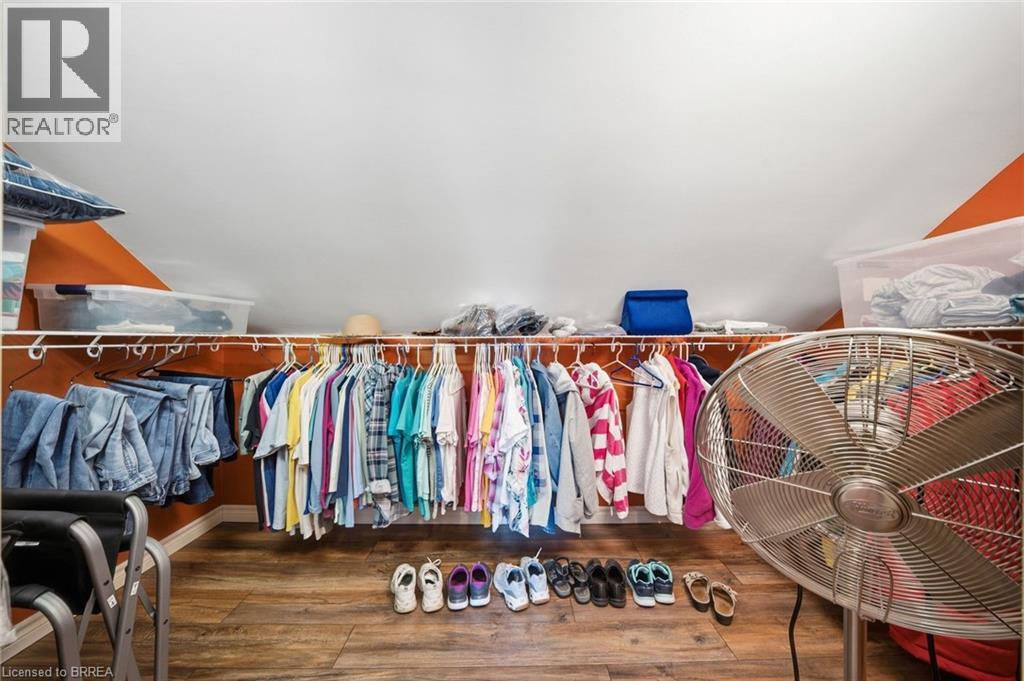 243 SYDENHAM Street - Image 24