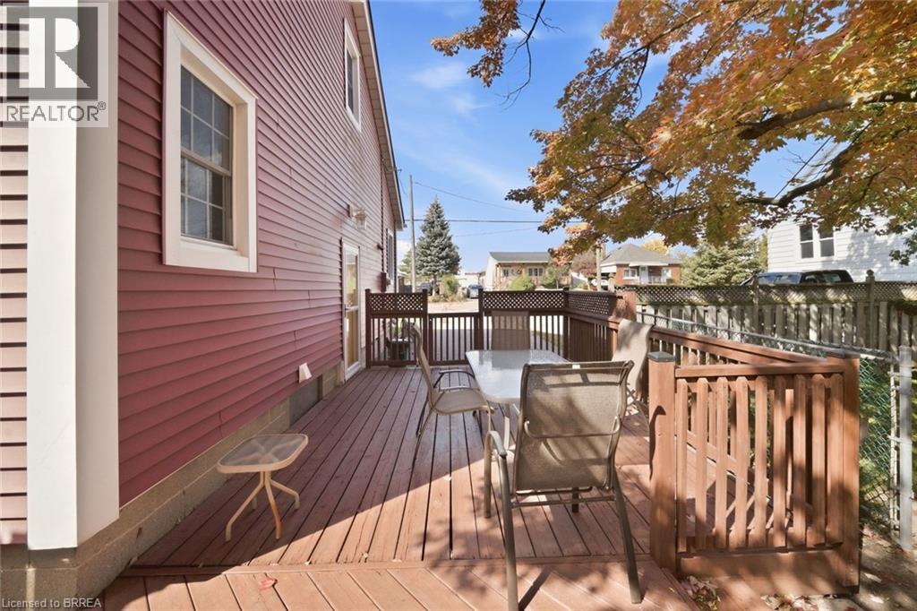243 SYDENHAM Street - Image 34