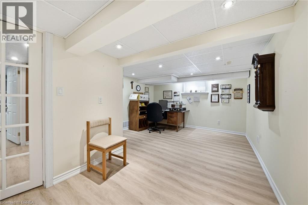 243 SYDENHAM Street - Image 29