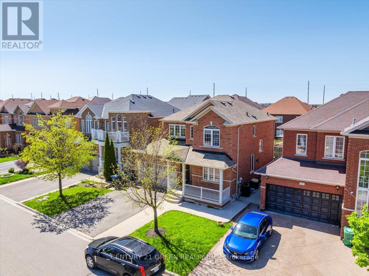 7 Accent Circle, Brampton, ON photo 43