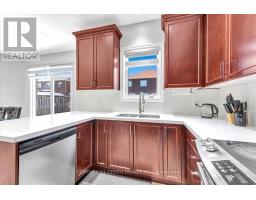 7 Accent Circle, Brampton, ON L7A0L2 Photo 15