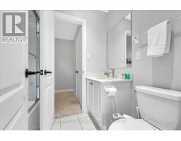 7 Accent Circle, Brampton, ON L7A0L2 Photo 23