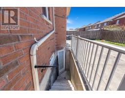 7 Accent Circle, Brampton, ON L7A0L2 Photo 38
