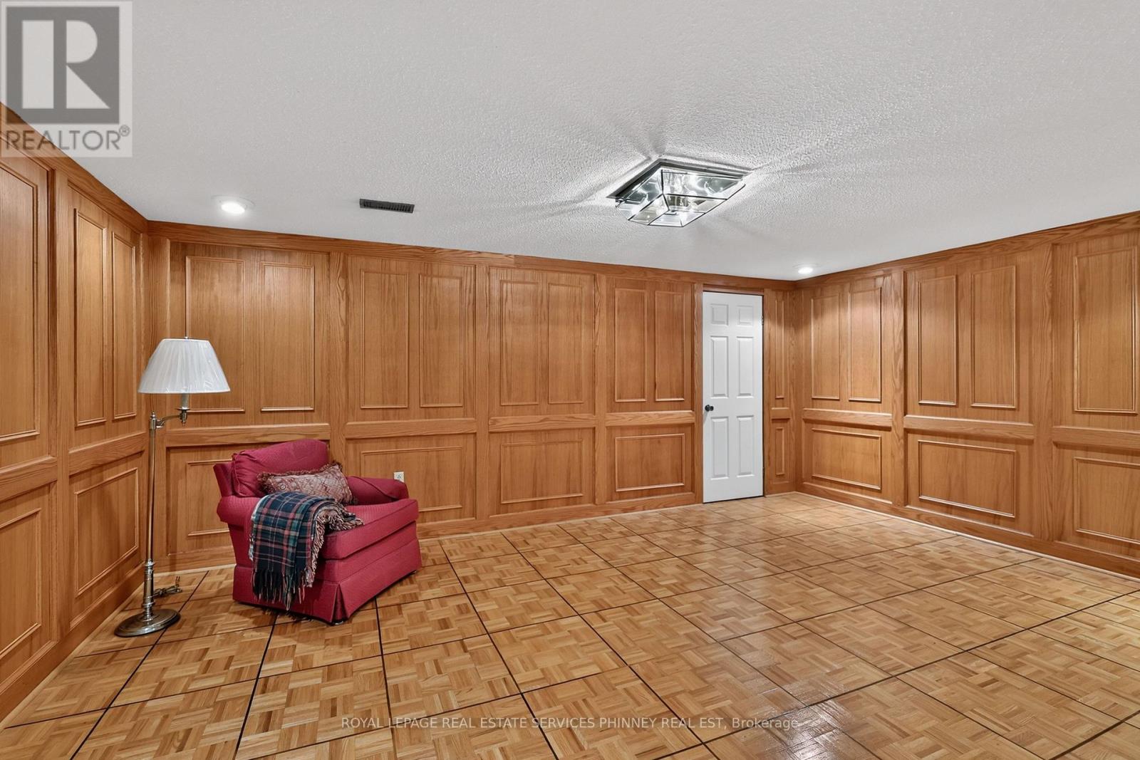 3453 Sawmill Valley Drive, Mississauga, ON photo 37