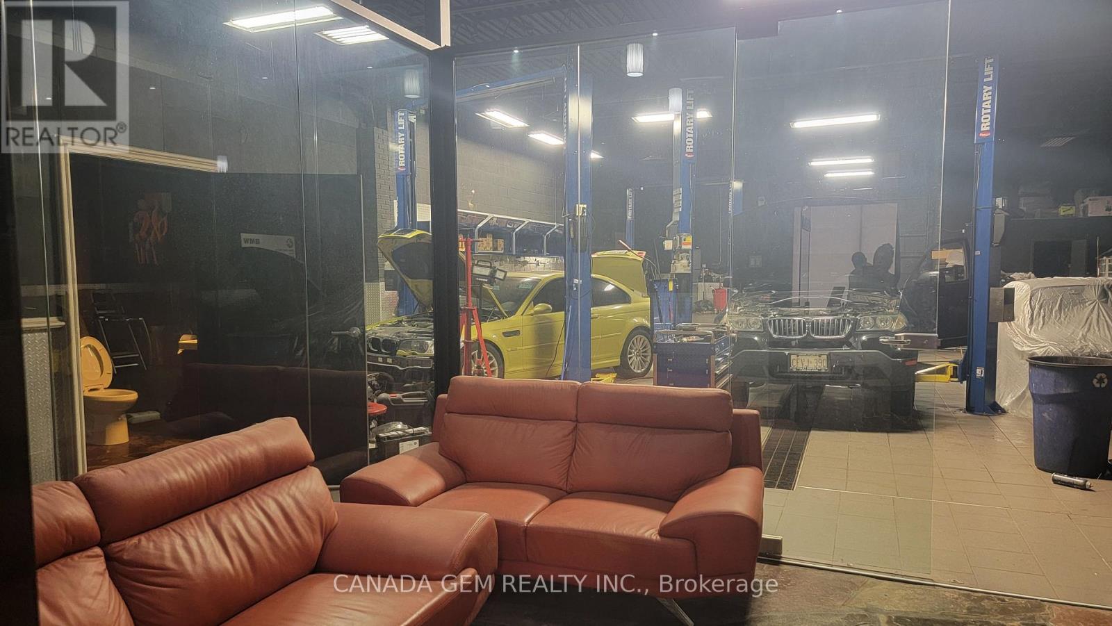 Property for lease at 73 ALNESS STREET