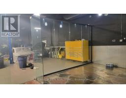 73 Alness Street, Toronto, ON M3J2H2 Photo 13