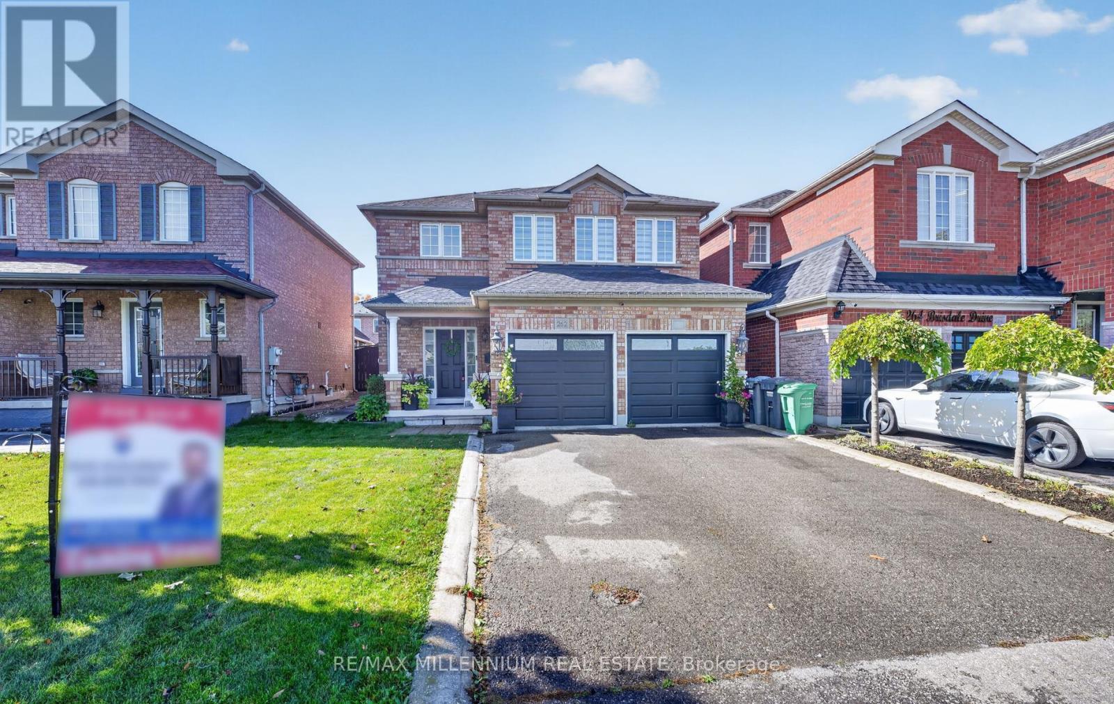 262 BRISDALE DRIVE W - 1