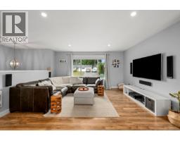 Bedroom - 554 Cormorant St, Comox, BC V9M1Z9 Photo 9