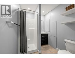 554 Cormorant St, Comox, BC V9M1Z9 Photo 48