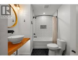 554 Cormorant St, Comox, BC V9M1Z9 Photo 49