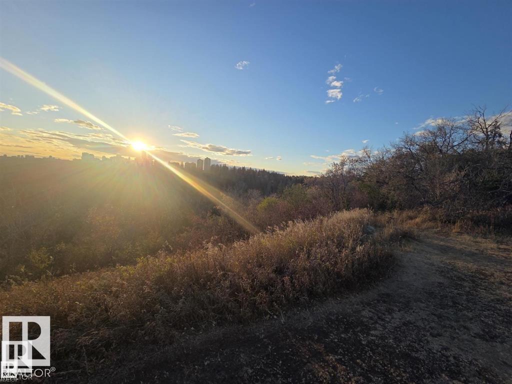 7510 111 Avenue NW, Edmonton: 0 bed vacant land