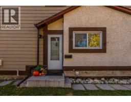 5631 1 Avenue SE - photo 5