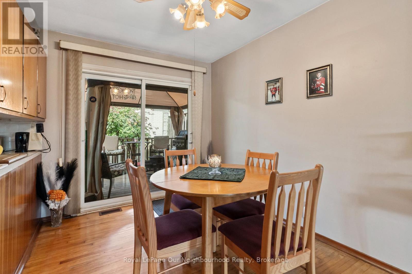 546 BURWASH STREET - 8