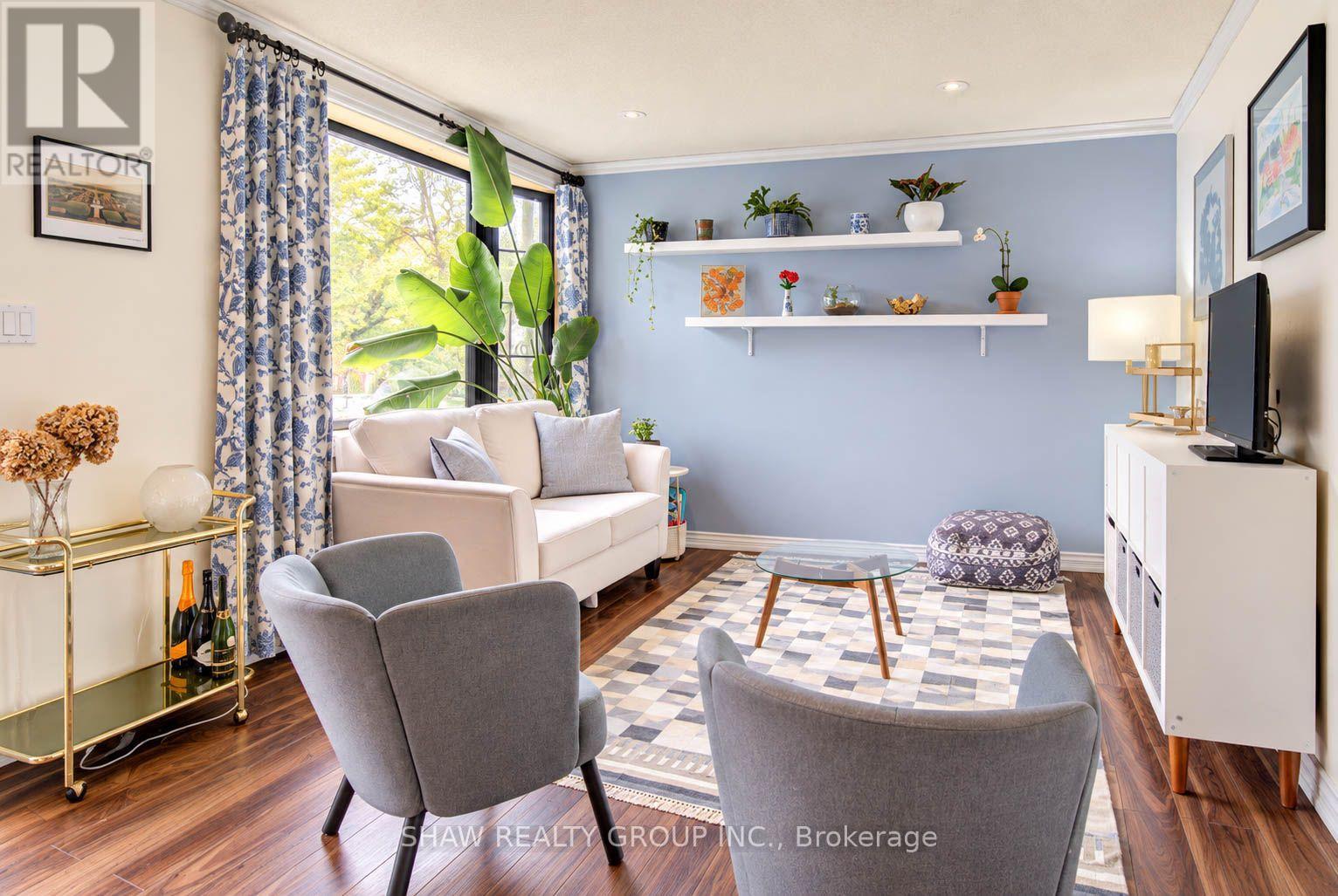 8 Peel Street, Hamilton, ON photo 25