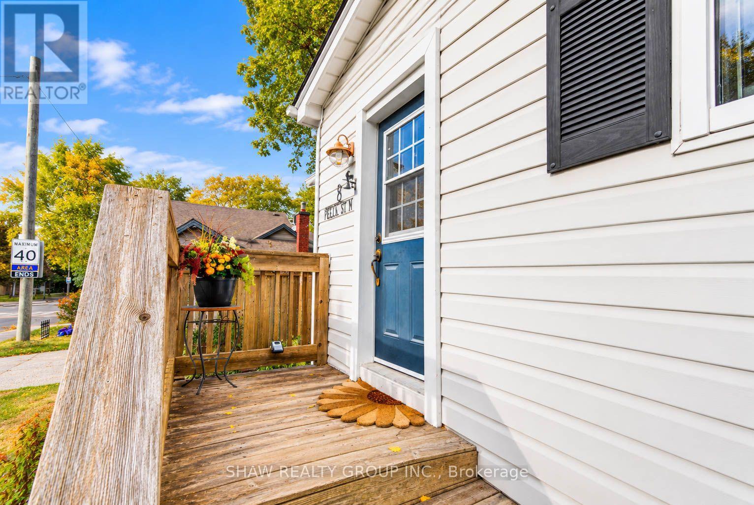 8 Peel Street, Hamilton, ON photo 5