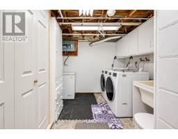 8 Peel Street, Hamilton, ON L9H2Z7 Photo 33