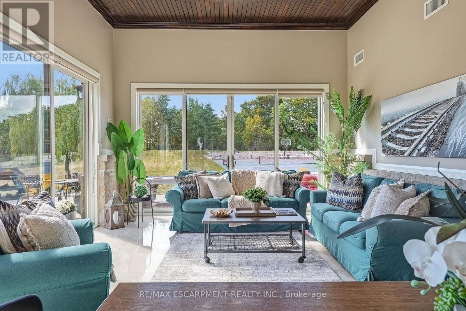 47 TEWS Lane, Hamilton, ON photo 31