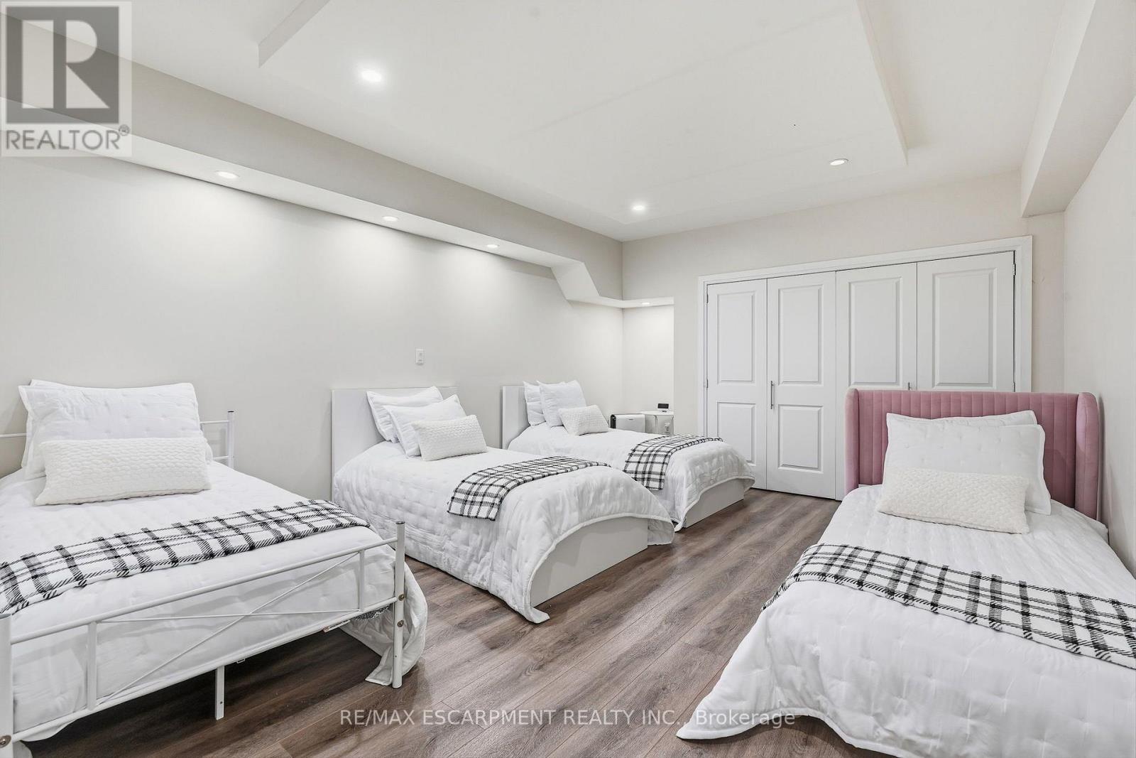 47 TEWS Lane, Hamilton, ON photo 41