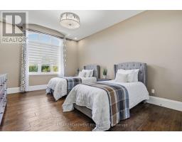 47 Tews Lane, Hamilton, ON L9H7N4 Photo 22