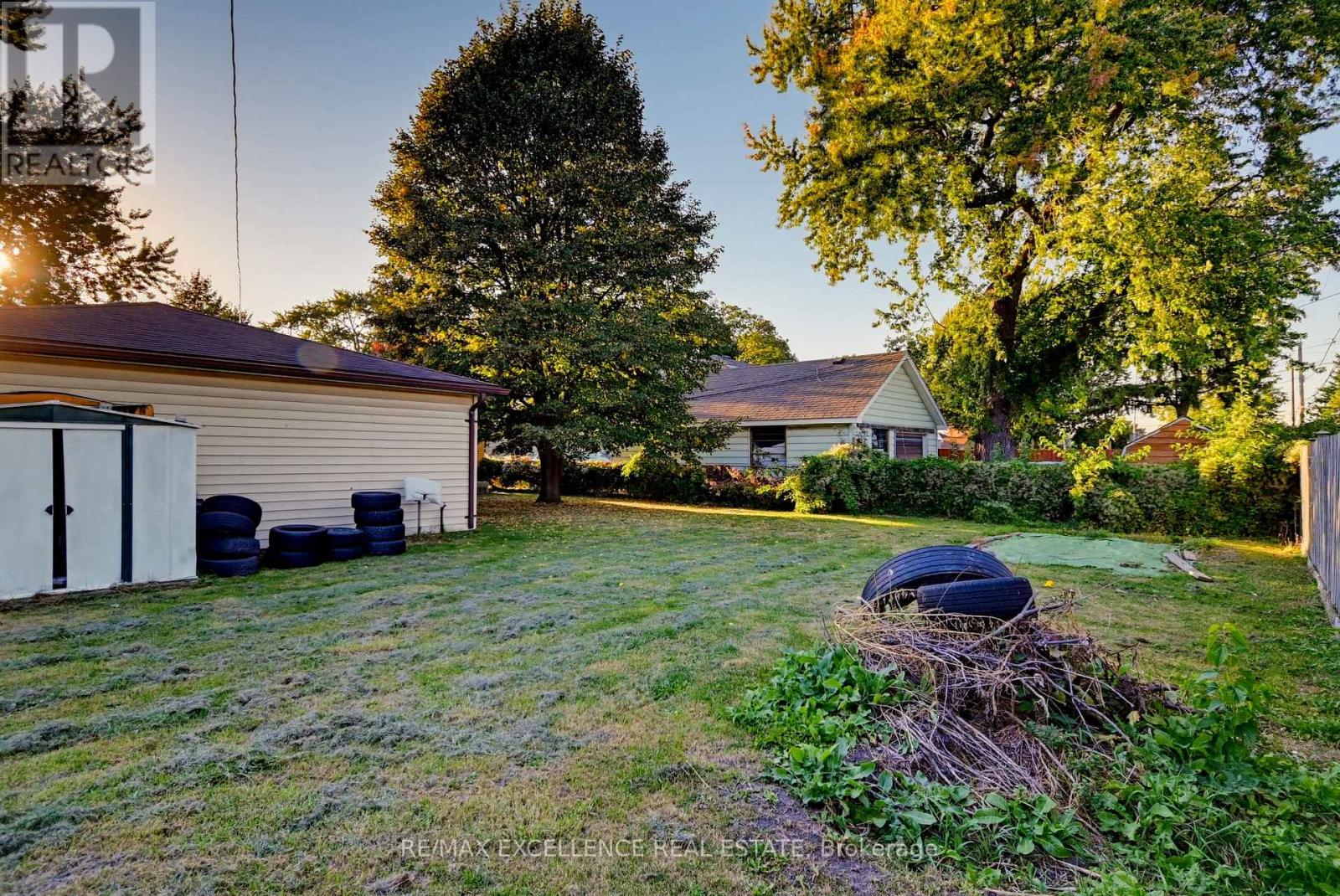 3040 WOODLAWN AVENUE - 41