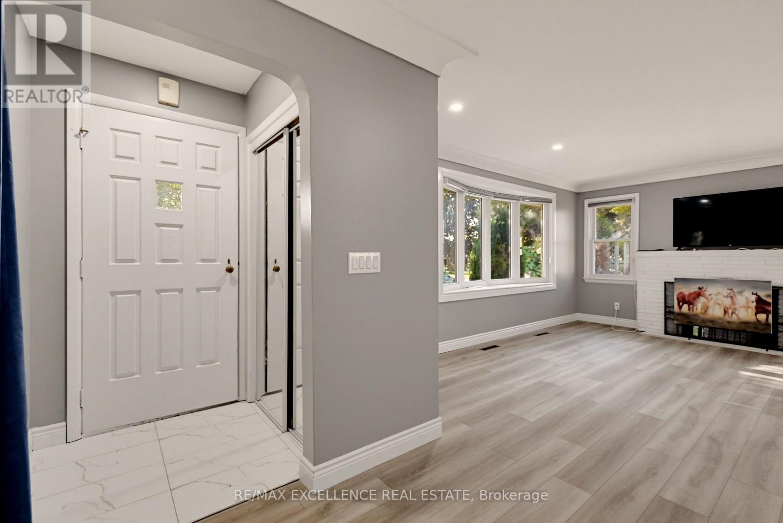 3040 Woodlawn Avenue, Windsor, ON photo 5