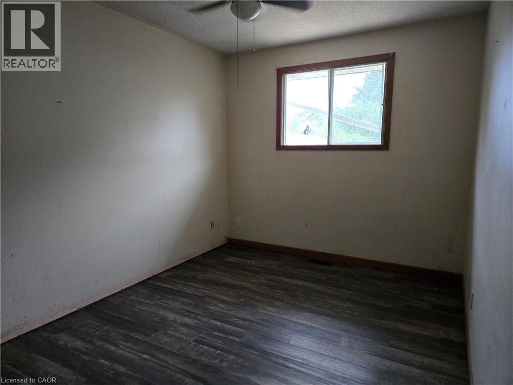 8 Lyndhurst Avenue — photo 16