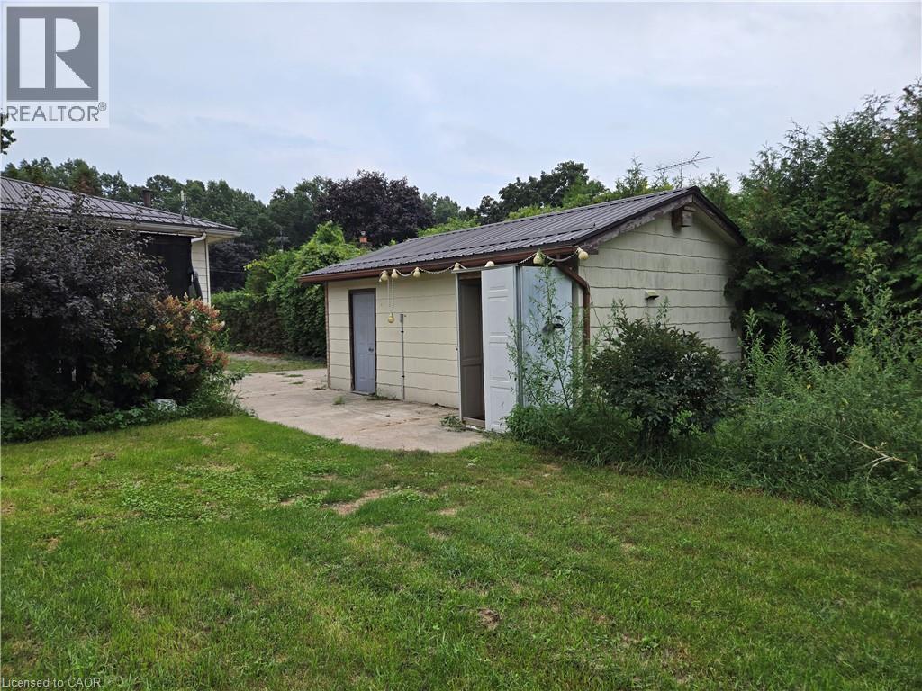 8 Lyndhurst Avenue — photo 8