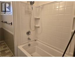 8 Lyndhurst Avenue, Simcoe, ON N3Y4J9 Photo 18
