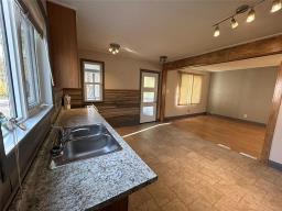 19 Cherry Street, Pine Falls, MB R0E1M0 Photo 13