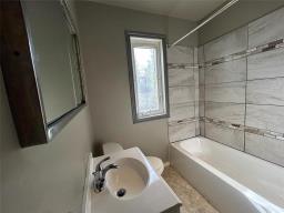 19 Cherry Street, Pine Falls, MB R0E1M0 Photo 20
