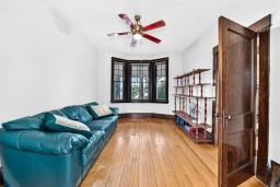 588 Lipton Street, Winnipeg, MB R3G2H6 Photo 13
