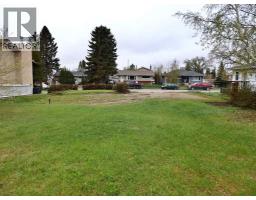 4605 50 Avenue, Vermilion — photo 3
