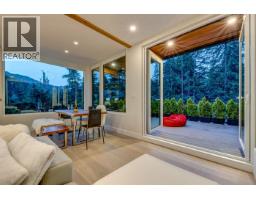 9391 Emerald Drive, Whistler, BC V8E0G5 Photo 11