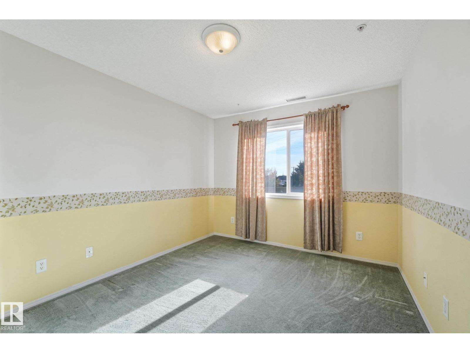 #204 – 16303 95 Street NW, Eaux Claires — photo 27 of 30: Property photo