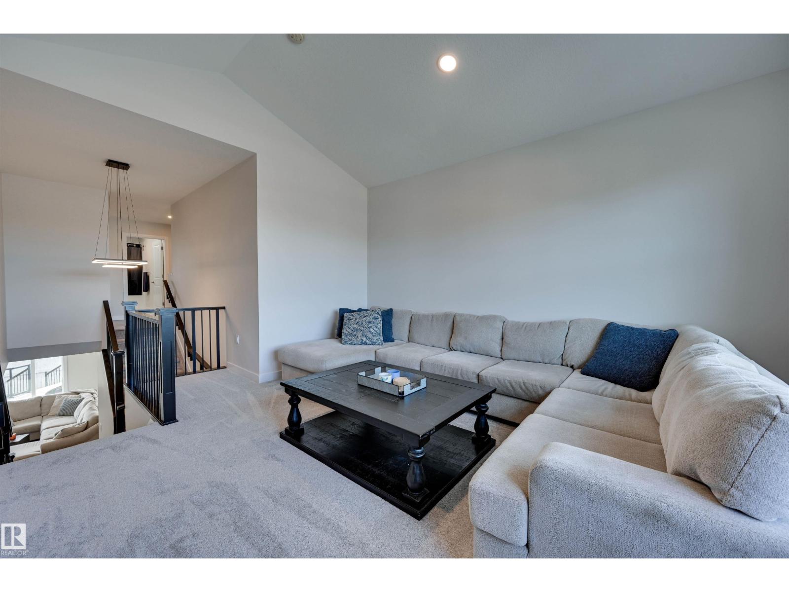 37 Wildrose Court, photo 31