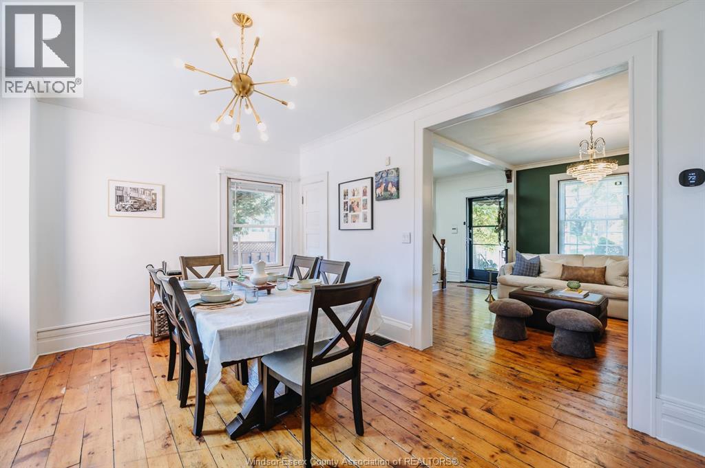 896 MONMOUTH ROAD - 7
