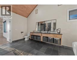 Foyer - 2197 County Road 31, Lakeshore, ON N0R1R0 Photo 15