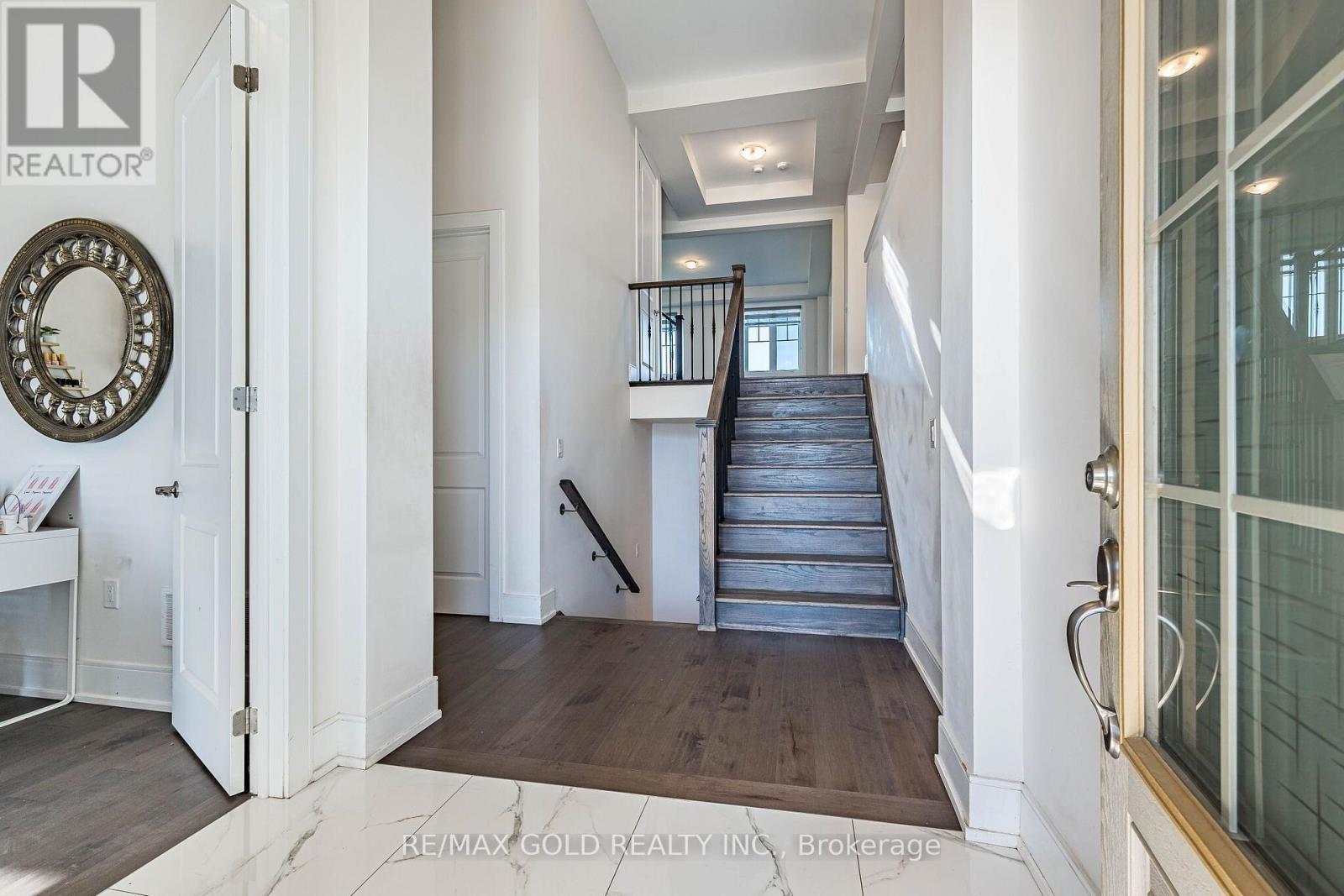 24 Jenwood Crescent, Brampton, ON photo 12