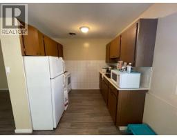 631 Burns Street, Penticton, BC V2A4X2 Photo 6