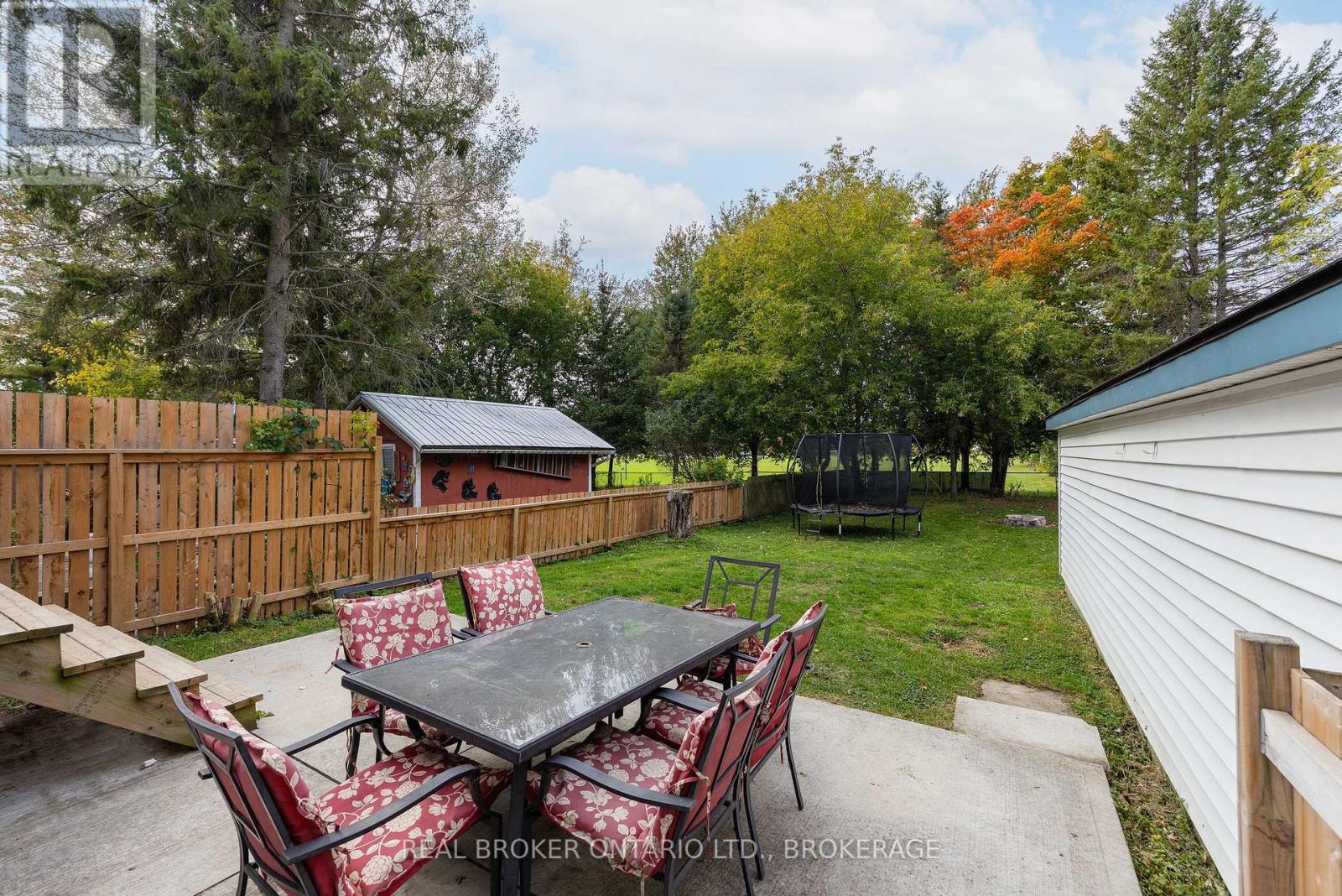 657 COLLINS BAY ROAD - Image 30
