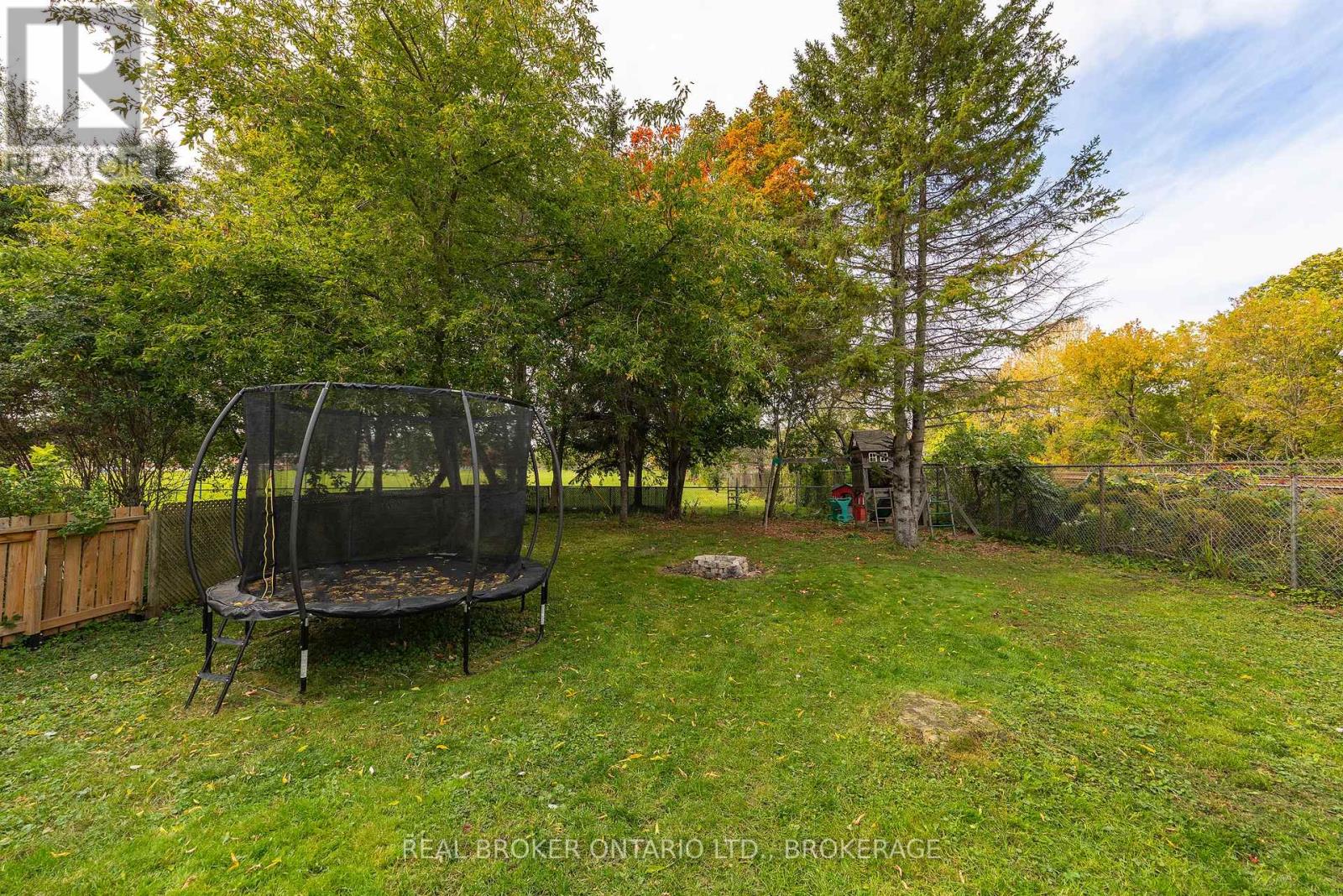 657 COLLINS BAY ROAD - Image 34