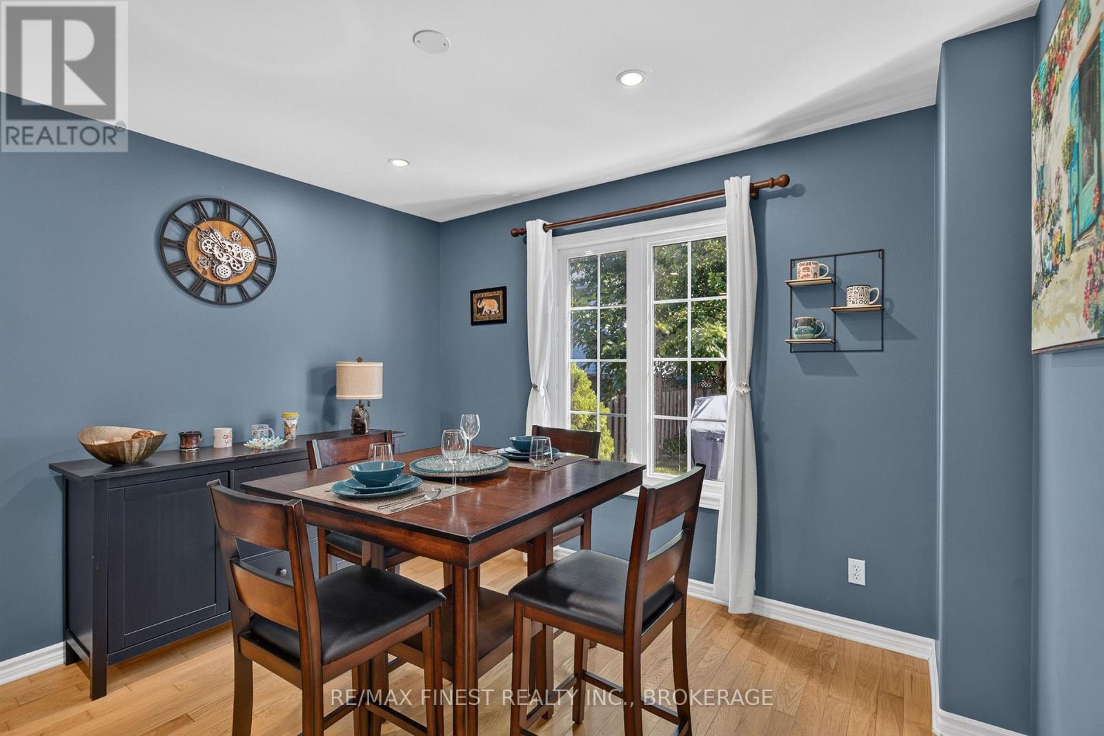 133 AMY LYNN DRIVE - 13