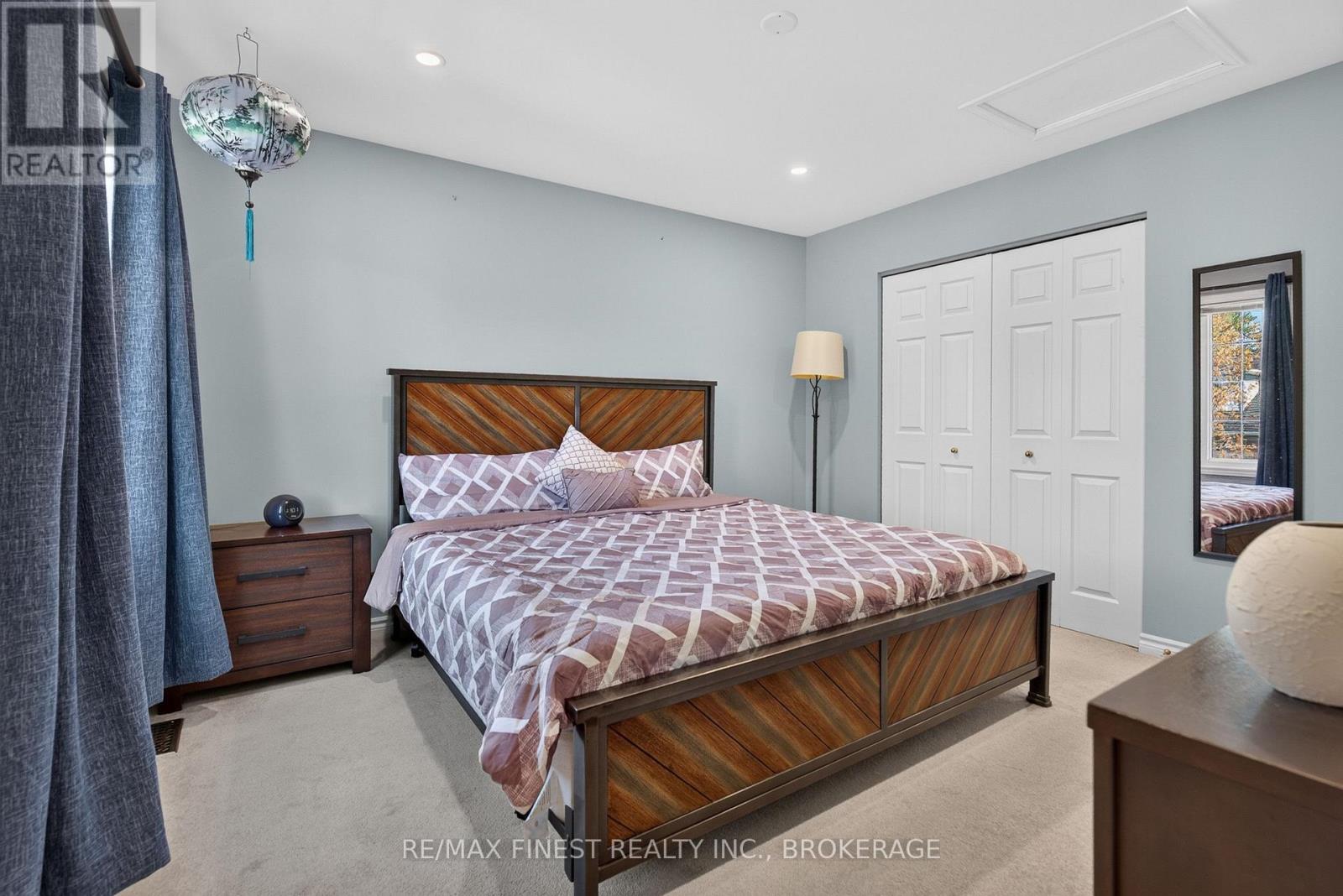 133 AMY LYNN DRIVE - 29